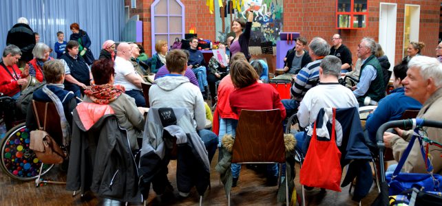 Drum Circle mit Helga Reihl, Vorwerker Diakonie Lübeck