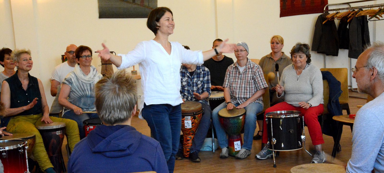 Drum Circle mit Helga Reihl, Lübeck